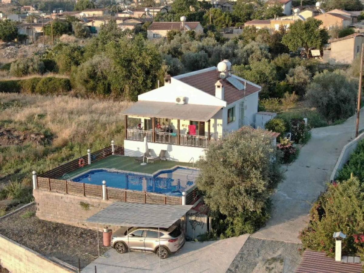 Вилла Yiannos House Evrykhou Экстерьер фото